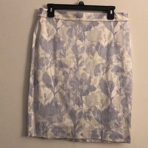 Brand new light blue pretty floral pencil skirt